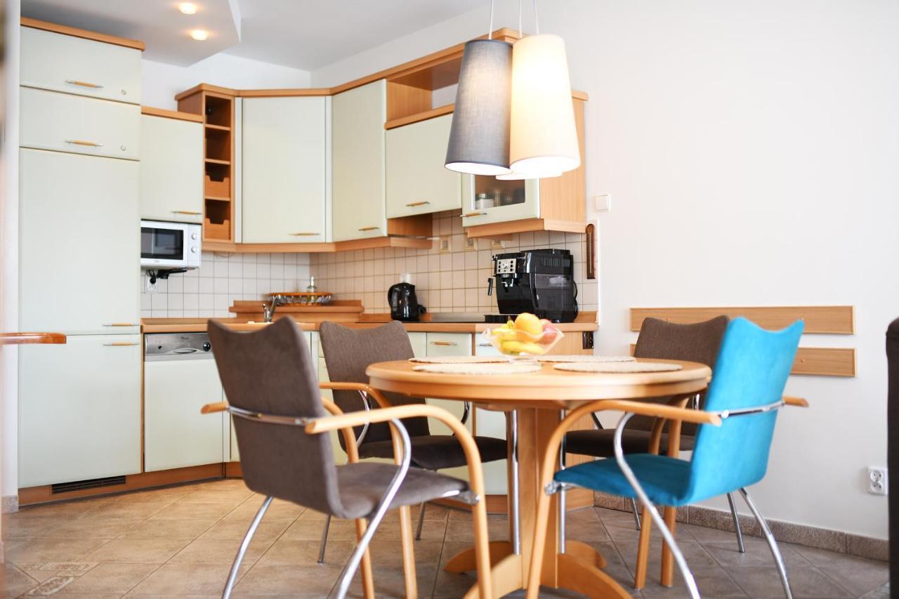 Apartament Porto Z Rowerami Gratis Kołobrzeg Exterior foto
